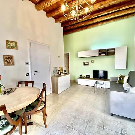 Zona Fiera A 10 Minuti Dal Centro Con Parcheggio Apartment Verona Ngoại thất bức ảnh